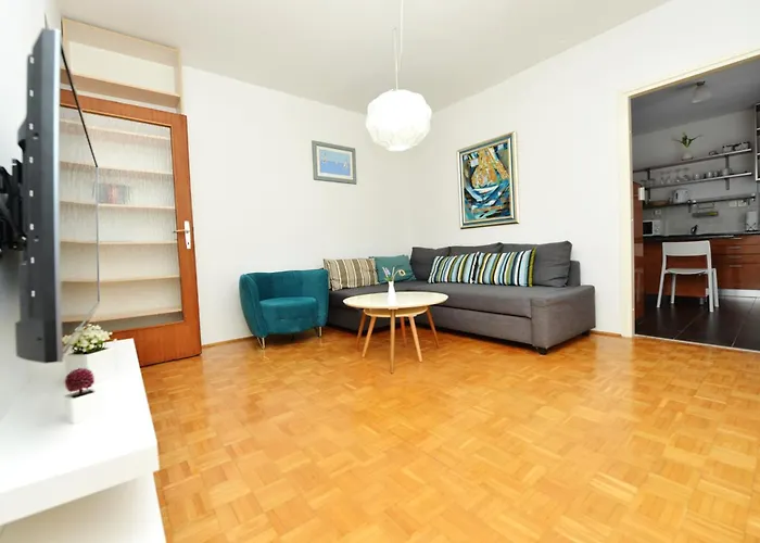 Апартаменты Ema Old Town