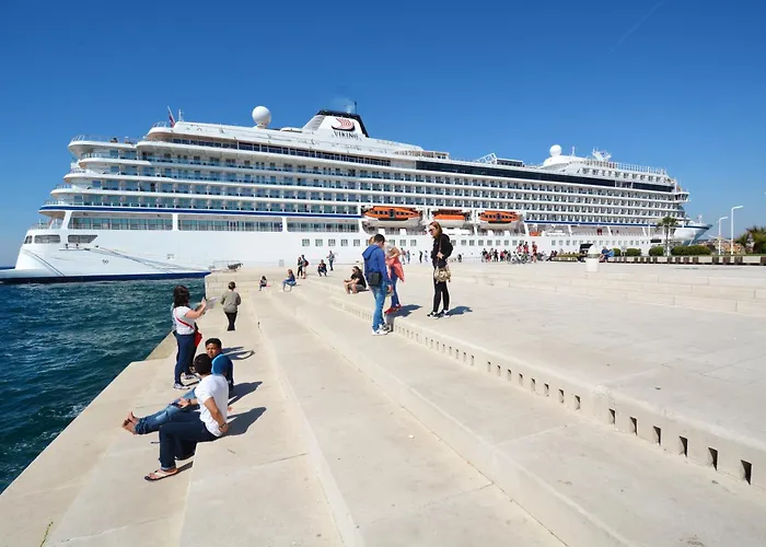 Ema Old Town Lägenhet *