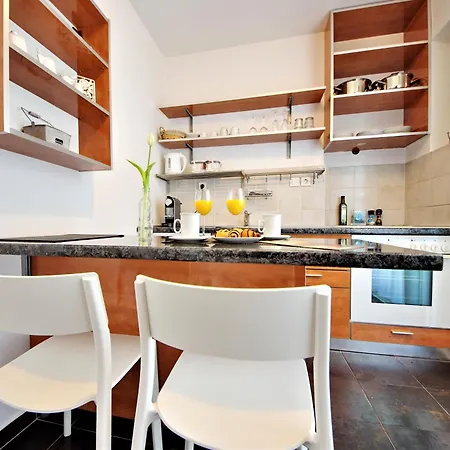 Ema Old Town Apartment *