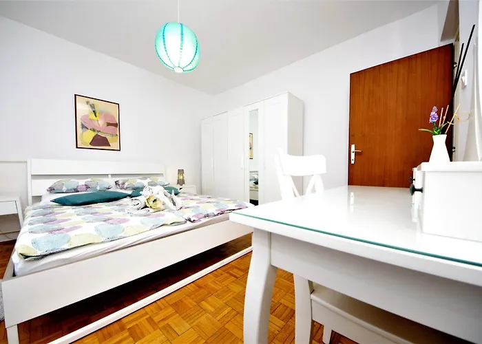 Apartman Ema Old Town